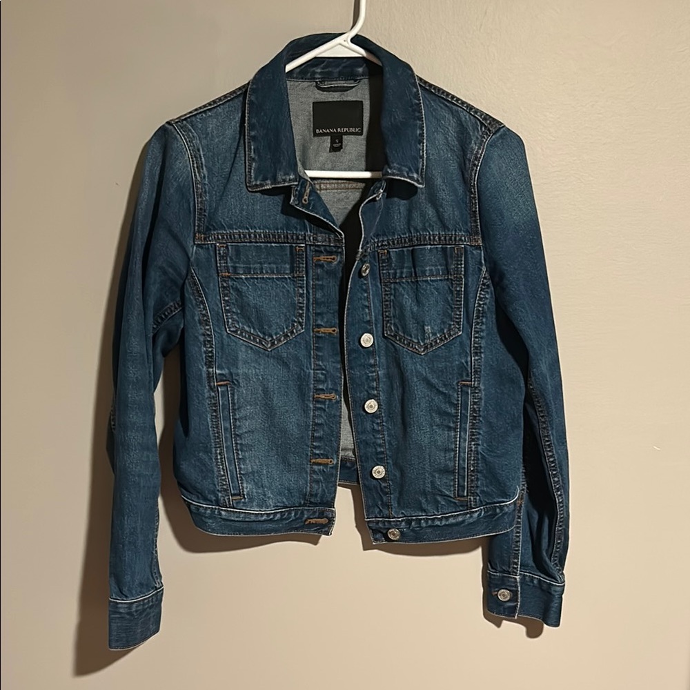 Banana Republic Blue Jean Jacket Timeless Design